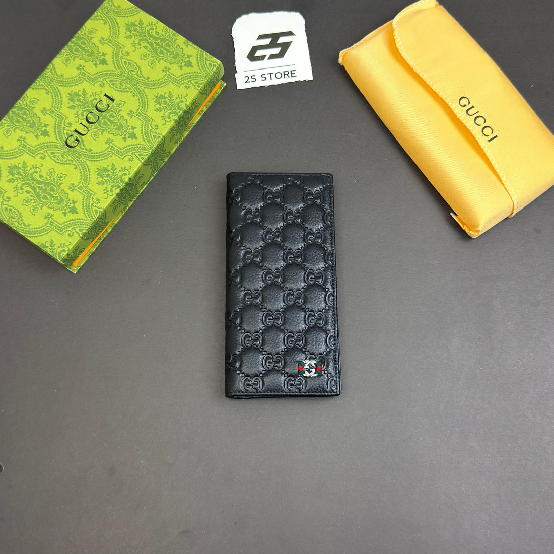 GUCCI men’s long wallet