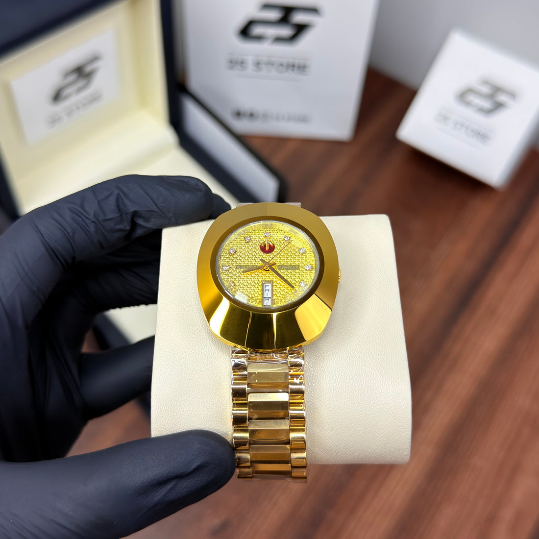 Rado egg shape Master