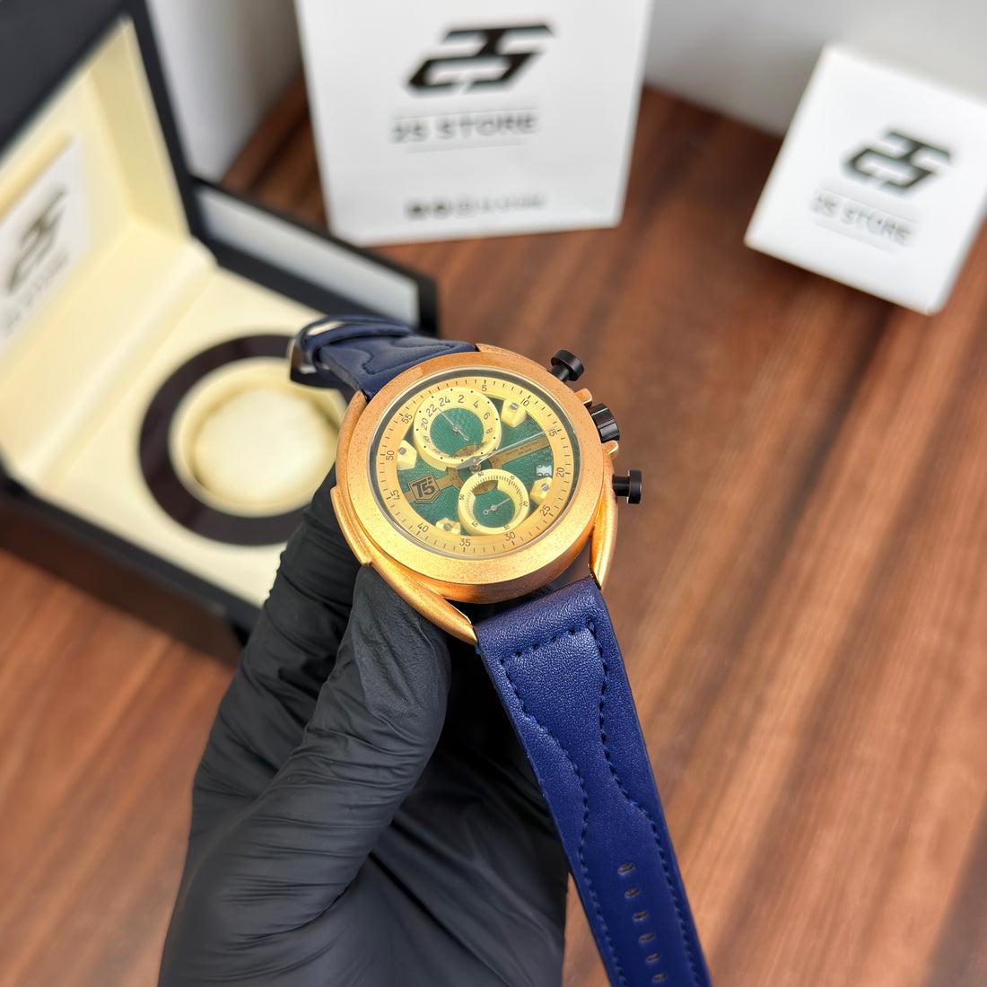 T5 analog watch