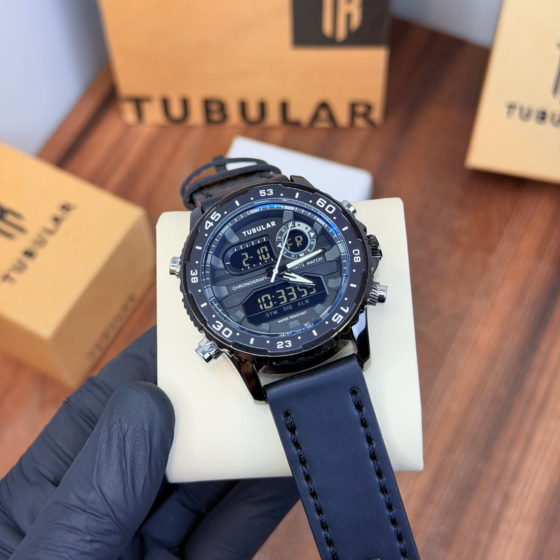 Tubular dual time Watch