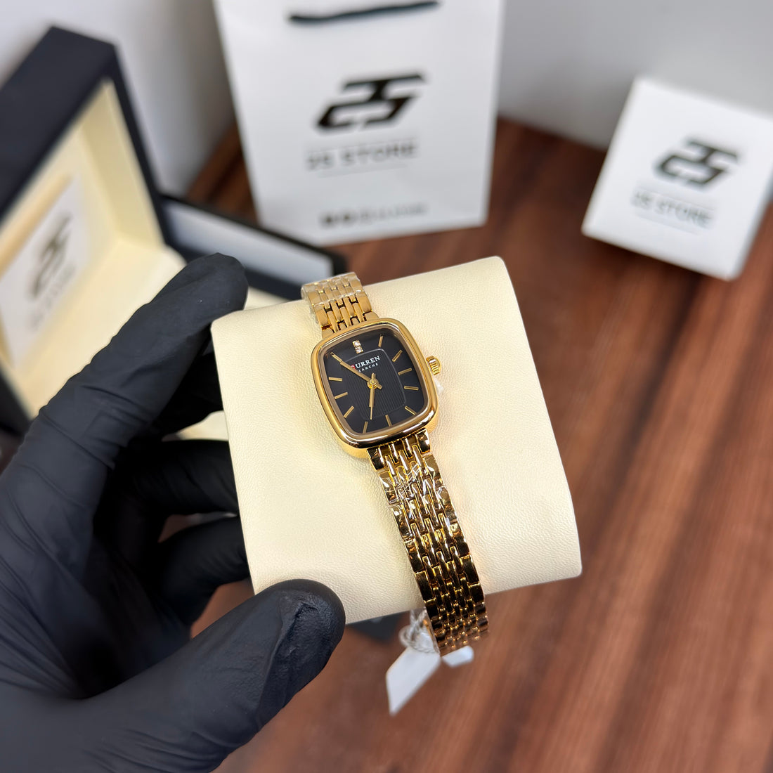 Orginal Curren square dial Ladies
