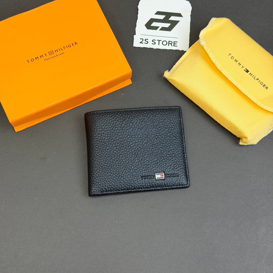 TOMMY men’s short wallet