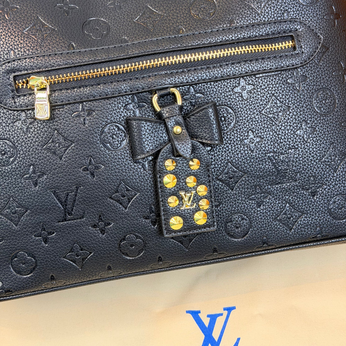 LOUIS VUITON premium quality hand bag