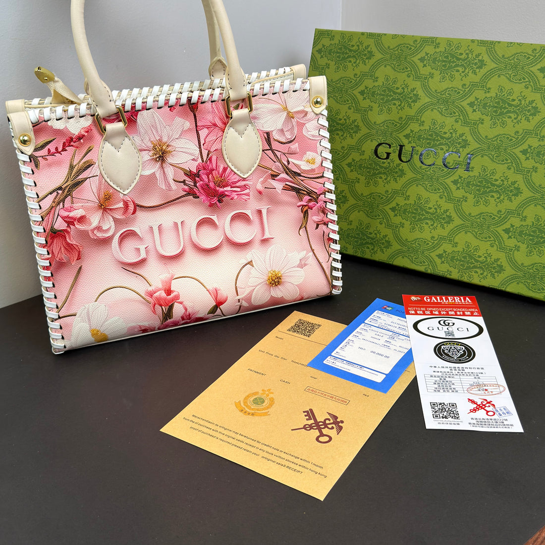 GUCCI  premium quality Hand bag